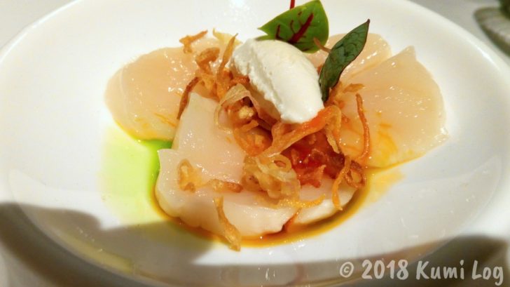 Gaggan 16皿め SCALLOP UNCOOKED CURRY