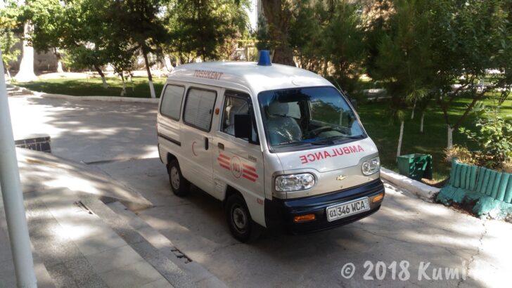 ウズベキスタンの救急車