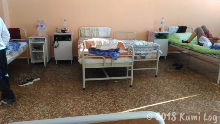 ウズベキスタン・タシケントの病院の病室